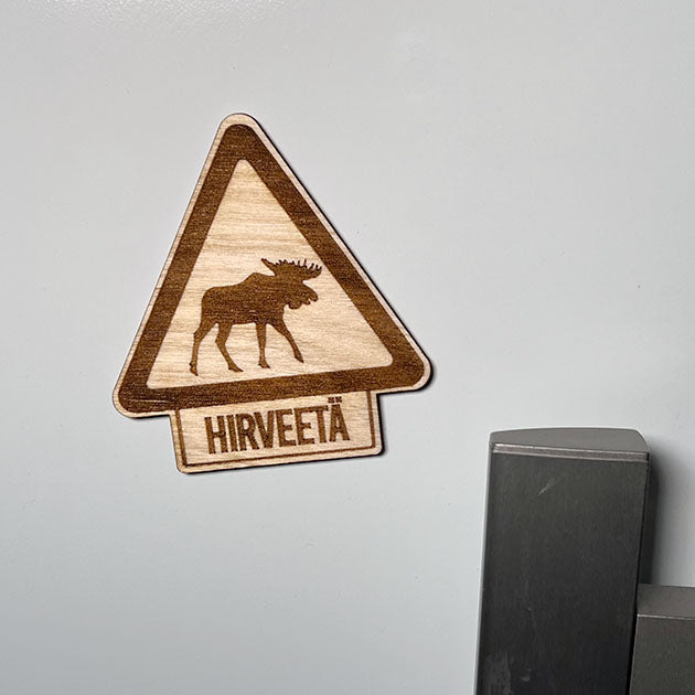 Jääkaappimagneetti, Hirvi