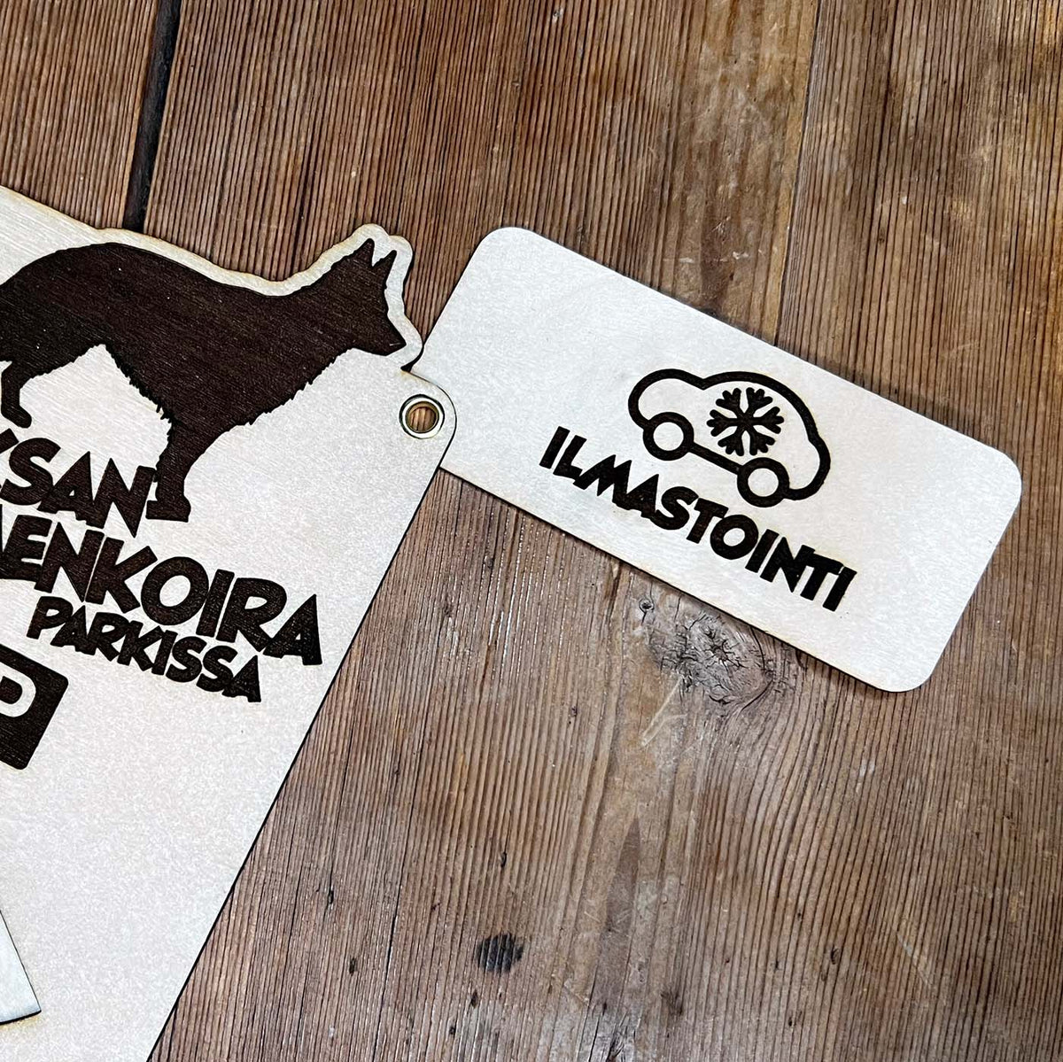 Parkkikiekko ilmastointi-lisäkyltillä