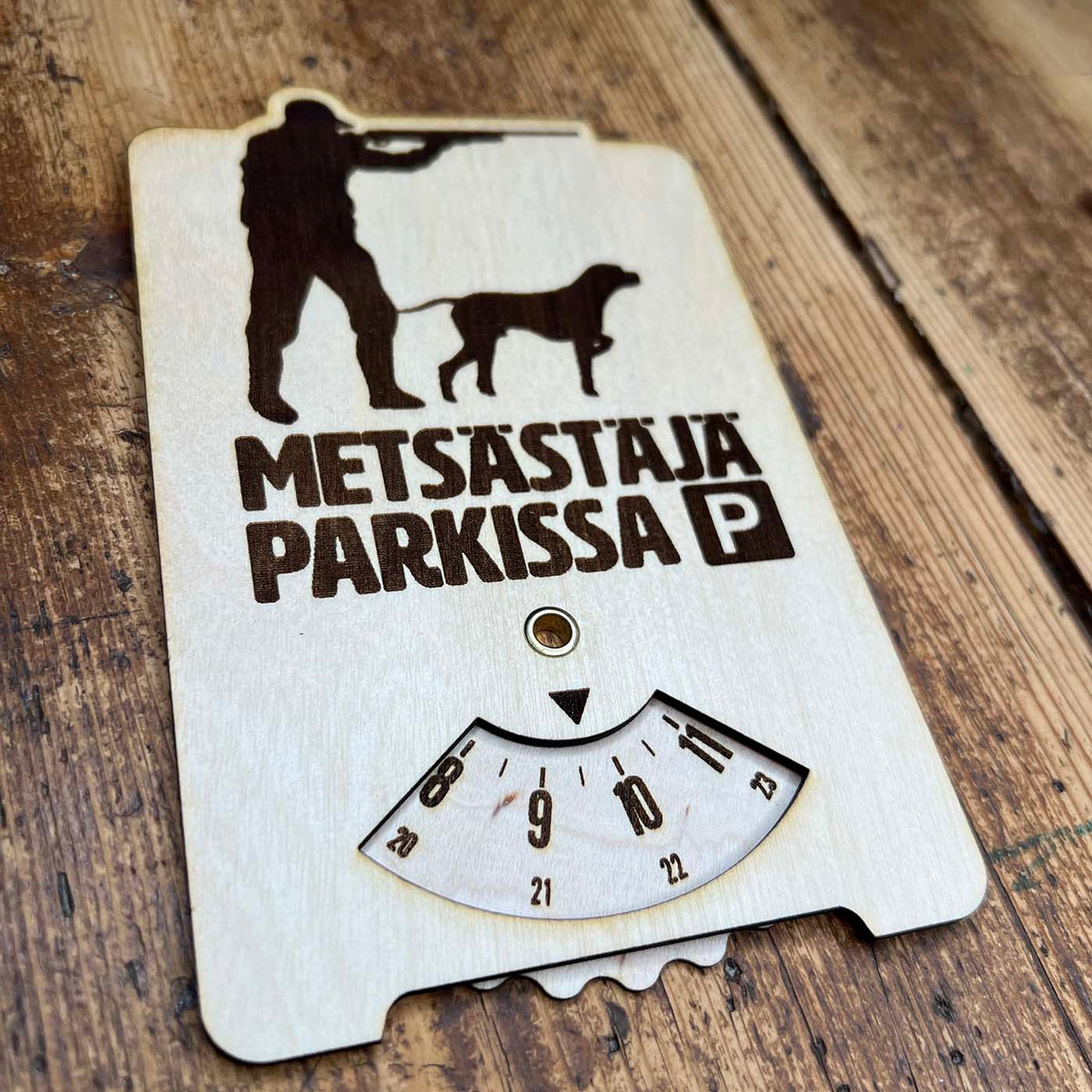 Metsästäjä parkkikiekko (lintu)